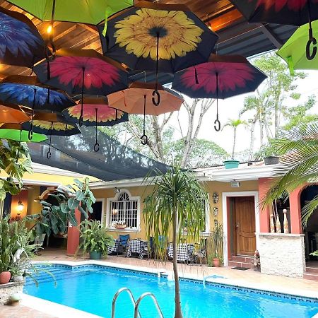 Refugio De La Montana B&B Сан-Педро-Сула Экстерьер фото